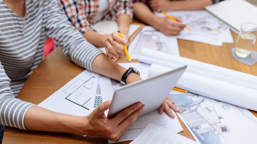 elearnindustry's tweet image. Creating a training video is essential for all modern training programs. But, before this is feasible, you need to start at square one: creative brief/learning strategy. ow.ly/DRpp30r68wp #videoineLearning #instructionaldesign