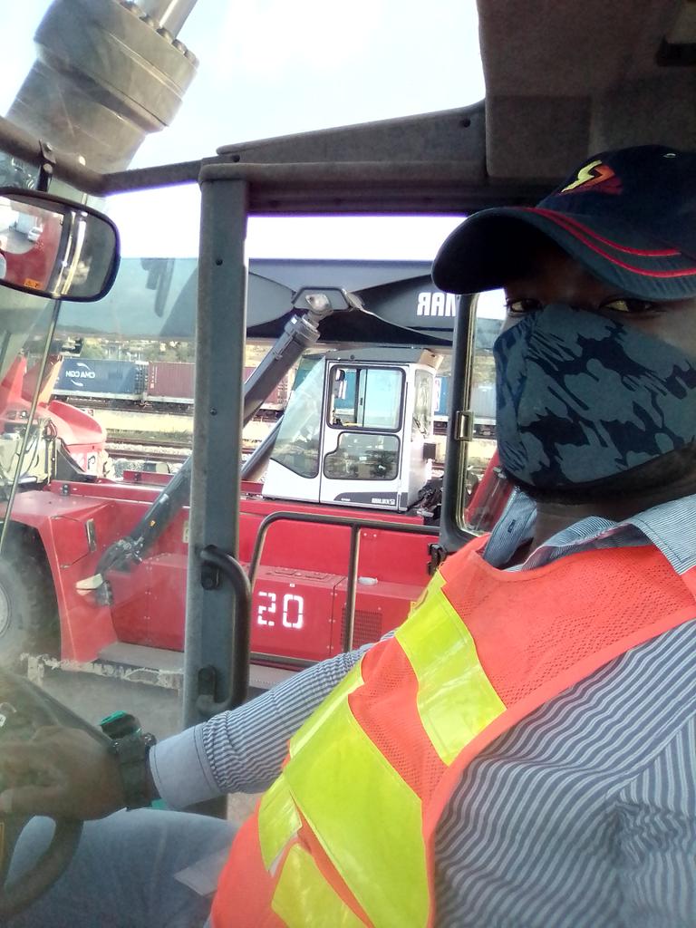 elvisomukhulug1's tweet image. #MainHustle