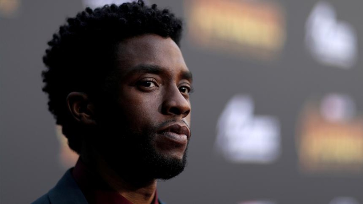 “He took it on as a responsibility... He showed up for the fans and for the culture over and over again.” Refinery29 writer <a href="/KathleenNB/">Kathleen Newman-Bremang</a> reflects on the late Chadwick Boseman's legacy. Listen here: cbc.ca/listen/live-ra…