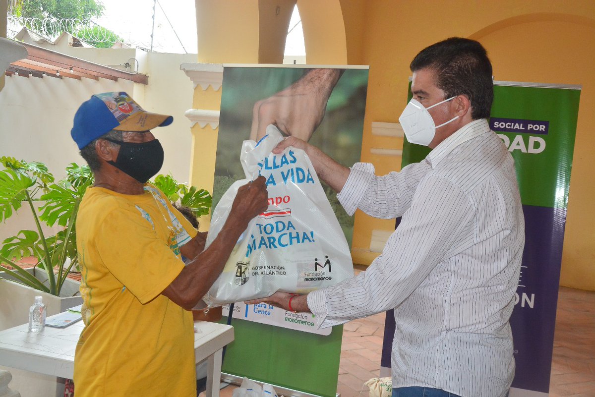 soledadalcaldia's tweet photo. #SoledadCompetitiva | A través de la Unidad Municipal de Asistencia Técnica Agropecuaria, Umata, entregaron dotación de siembra a las 57 familias campesinas de Soledad, un proyecto que lidera la @Gobatlantico. https://t.co/P7LMOgcInU