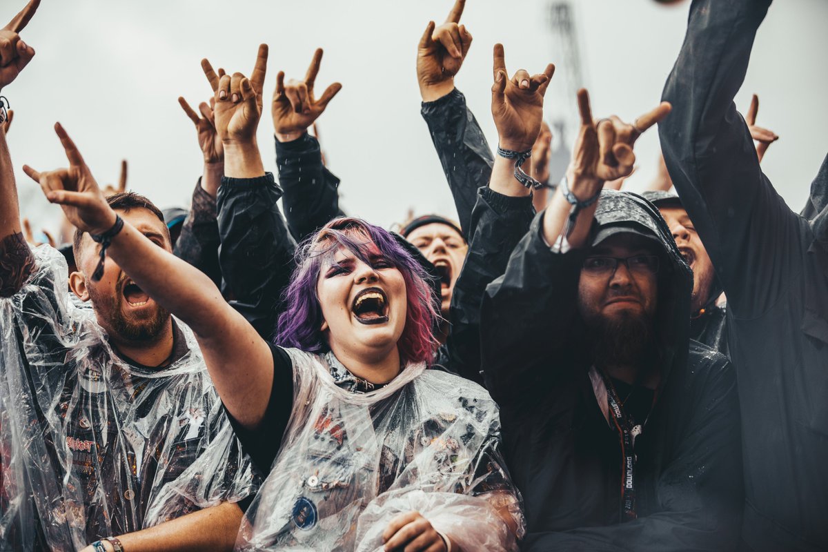 DownloadFest tweet picture