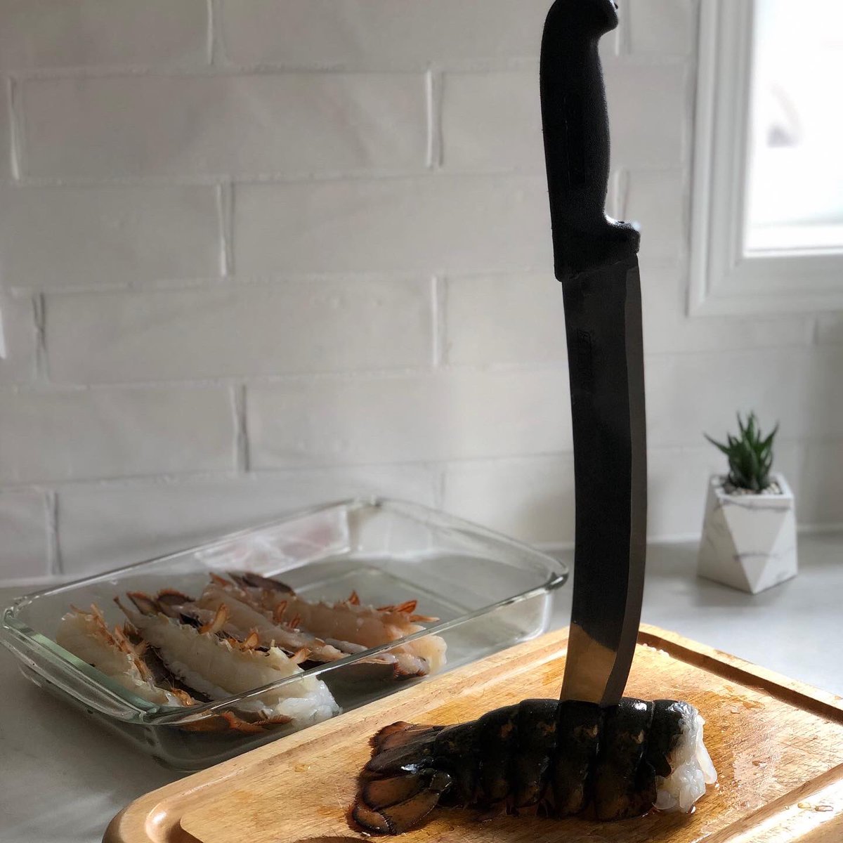 cottagebutcher's tweet photo. The evolution of a perfect surf and turf lunch on a beautiful summer day. ⠀
Care of TCB. 🦞🥩⠀
⠀
*now that’s a knife🔪*⠀
⠀
#Ribeye #lobstertails #bala #shopbala #muskoka #shopmuskoka #shoplocal #whatthebutchereats #thecottagebutcher https://t.co/FlSgpKCCKj