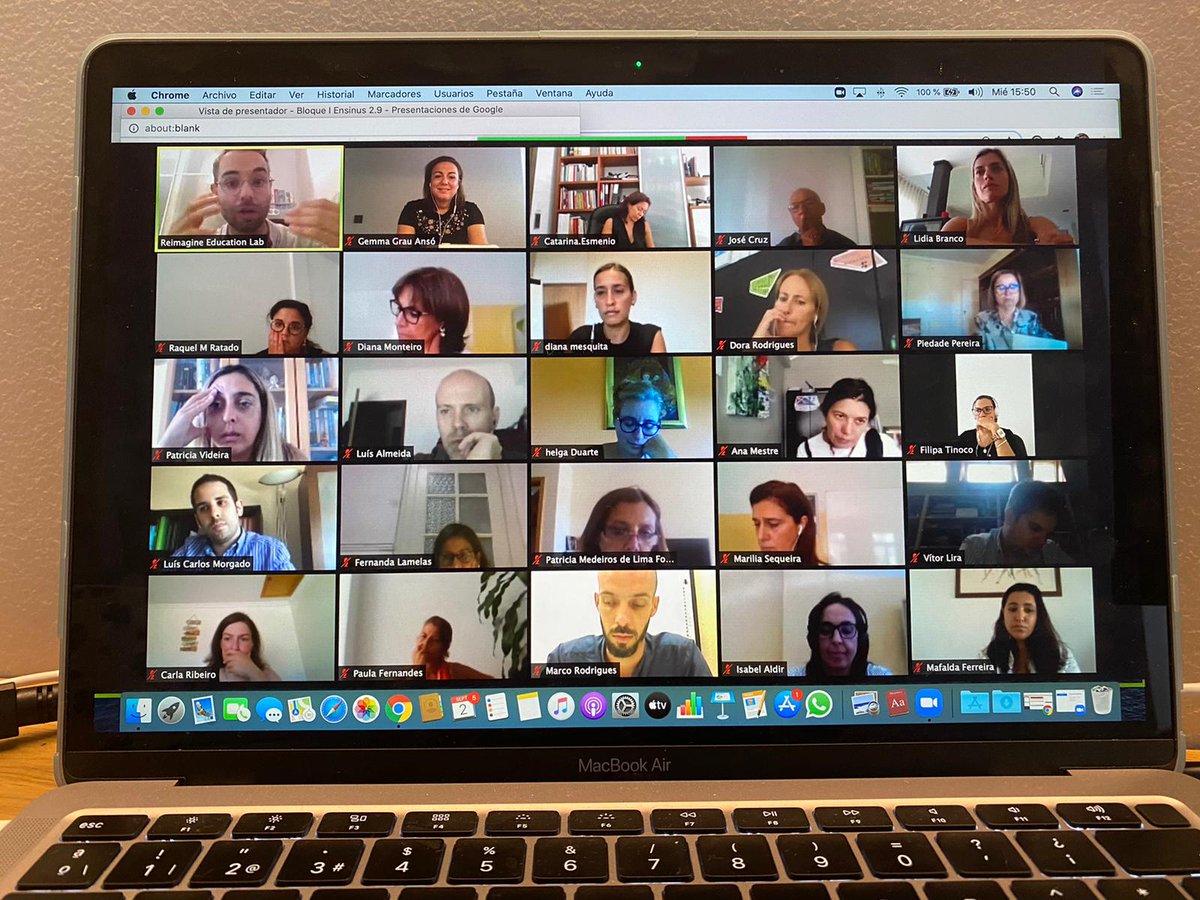 👩‍🎓  #FormacionENSINUS
Un año más acompañamos a más de 100 docentes de FP del grupo ENSINUS para seguir mejorando el #ABP en sus escuelas. Vamos a reflexionar sobre cómo trabajarlos en formato #online
<a href="/EComercioPorto/">EscolaComércioPorto</a> <a href="/INETE_LISBOA/">INETE</a> <a href="/XaviPascual1/">Xavi Pascual</a> <a href="/jonquerarno/">Jonquera Arnó🎗</a> <a href="/MarianaUY/">Mariana Martínez C.</a> @gemmaga