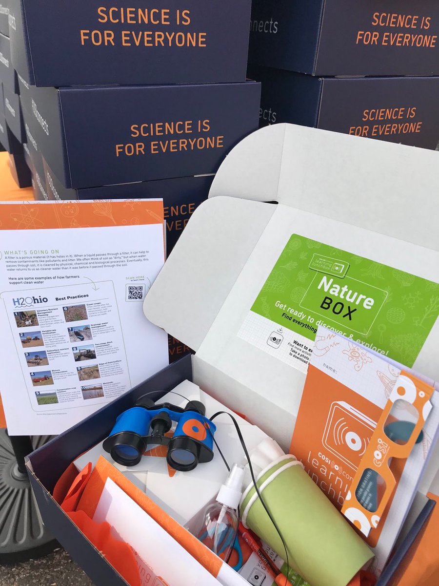 H2Ohio's tweet image. Collaborating with @COSI! Learning Lunchboxes including @H2Ohio #STEM activities. @OhioDeptofAg Director @OhioDorothy helped hand them out to kids. A fun way to learn about water quality!