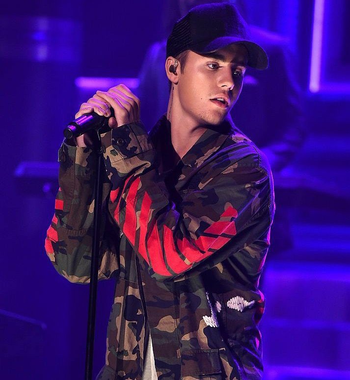 oneliefe's tweet image. COMO GARANTIR SEU INGRESSO PRO ROCK IN RIO 🎸

A THREAD.