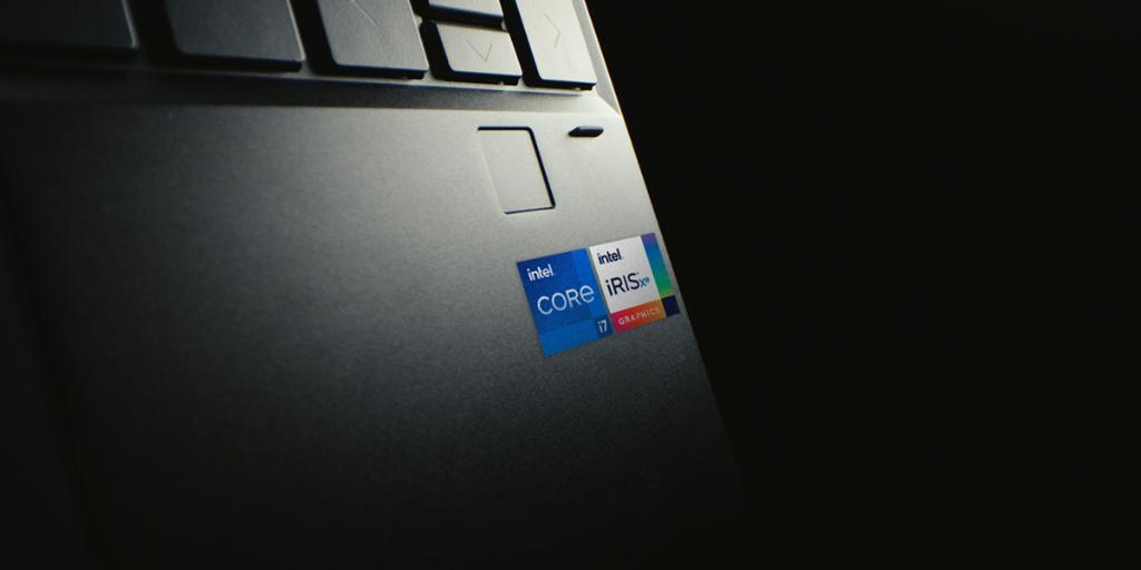 intel's tweet image. Made for you to do something wonderful. Say hello to the new 11th Gen #IntelCore processors with Iris Xe graphics. intel.ly/32Pd41F