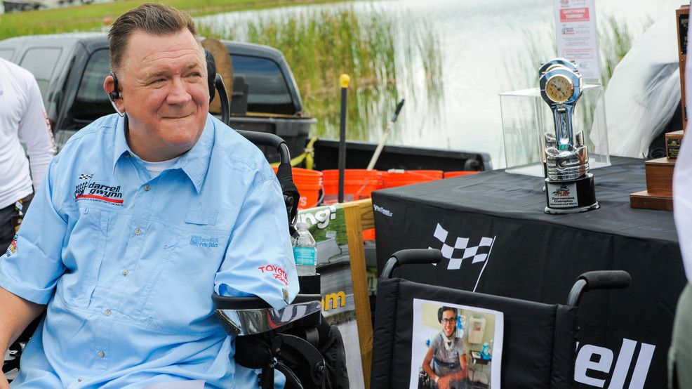 TnSpeedSport's tweet photo. NASCAR's Bill Elliott, Darrell Waltrip take on wheelchair challenge for Darrell Gwynn | WZTV https://t.co/udyxPgKGqk https://t.co/hHURoAZQCk