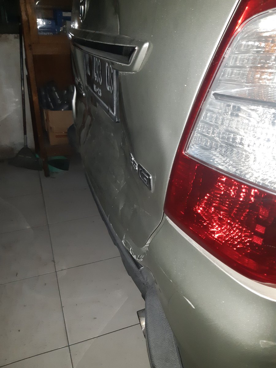 Mom's car got hit pretty badly. The lady who hit her (and two other cars in front of her) claims to be a nervous driver. Her car's new, she's unused to it. In her nerves she confused the brake with the gas pedalOur car is in a pretty bad shape :<