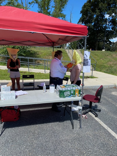 Fifty-one Regis College nursing students were recently fit tested for PPE they’ll use for their clinical placements this semester. Thanks to adjunct faculty Dan Scanlon, a captain, paramedic, and field supervisor with Fallon Ambulance for his help with the tests.