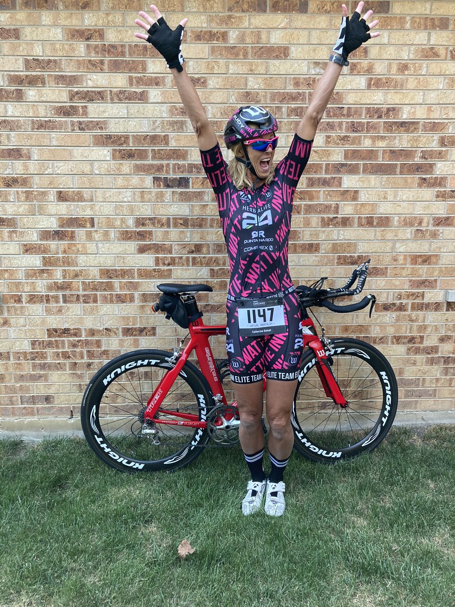 TCLF68's tweet photo. Yeah, 1st AG, 2nd Overall Female and 10th Overall for my first @ChicagoTri Virtual Sprint 2020. @WattieInk @InkWattie @ISMsaddles @speedfil @Herbalife24 @zealiosskincare #CHITRIVIRTUAL https://t.co/EiKGdTrYvg