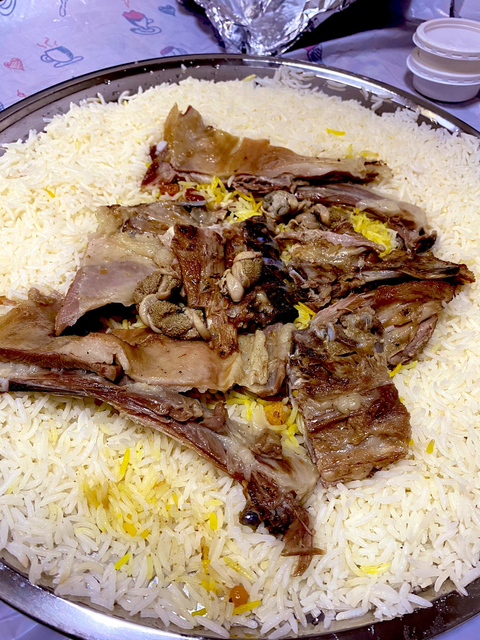سليمان المحيميد On Twitter الحنيذ والمندي والمدفون والمضبي هذي كلها في الجنوب طعم وباقي الكرة الأرضية طعم ثاني Https T Co Gwn7nnb64s Twitter