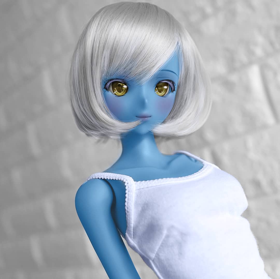 StudioMiscast's tweet photo. I am over the moon excited about Interstellar Blue. 💙 I also love the Moonlight sculpt. What if Moonlight was rereleased in Interstellar Blue...? Hmm...
#smartdoll #interstellarblue #smartdollinterstellarblue #smartdollmoonlight #photomanipulation https://t.co/cpjwdQlwbi