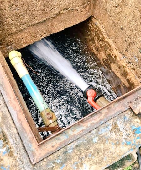 #2Sep Hoy Activamos la bomba de agua de Brisas de La Pedrera, parroquia Las Delicias son 13 Litros por segundos para beneficiar a 3500 personas. Estos trabajos los ejecutamos en articulación con el equipo de <a href="/Hidrocentro2011/">HIDROCENTRO OFICIAL</a> <a href="/MarcoTorresPSUV/">Rodolfo Marco Torres</a>

#Aragua