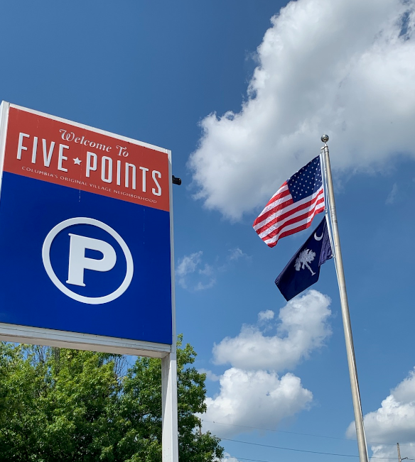 ColaParking's tweet photo. Our American Flag and South Carolina State Flag are now proudly flown in the new Harden St. Lot located in Five Points! πΊπΈπ΄ #WeAreColumbia #ColaParking #HardenStLot #ExxonLot #FivePointSC https://t.co/nIUCHFwfaQ