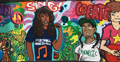 brightdome's tweet image. Big love and thanks to @SinnaOne and the good folk from @BtnYouth &amp;amp; @artinmindbright for painting this awesome mural on our hoardings at New Rd.

We asked what young people thought of arts and culture in Brighton their response was ‘We are arts and culture in Brighton!’