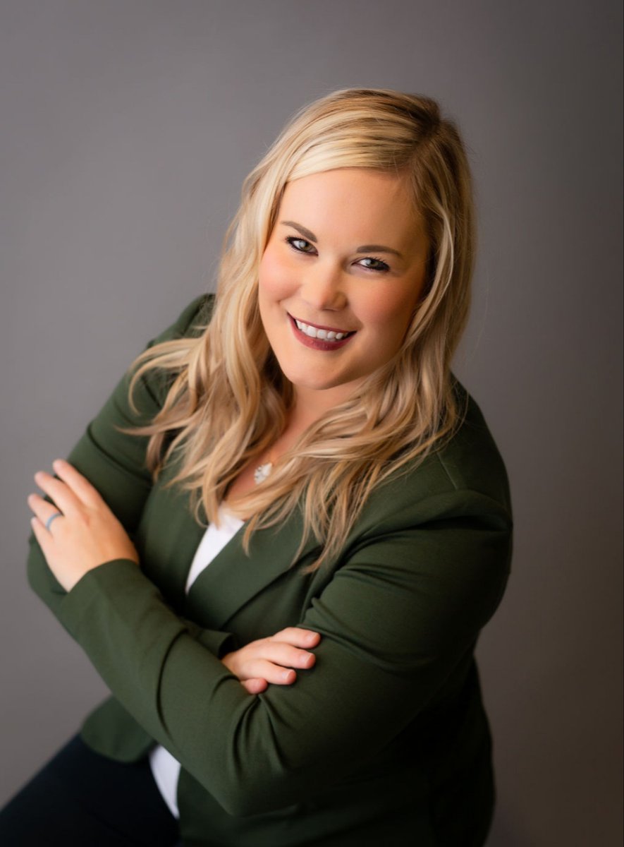ND_RuralHealth's tweet photo. Folks, meet Heather Winkler! Heather is a board member with the NDRHA, and works with Hospice of the Red River Valley as the Quality Outcomes Coordinator. Thank you for all you do Heather, and for being a voice for North Dakota by being with NDRHA! https://t.co/2RbtNEX1Jv