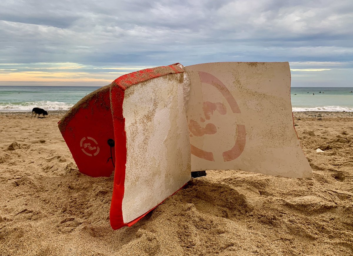 Lego Lost At Sea tweet media