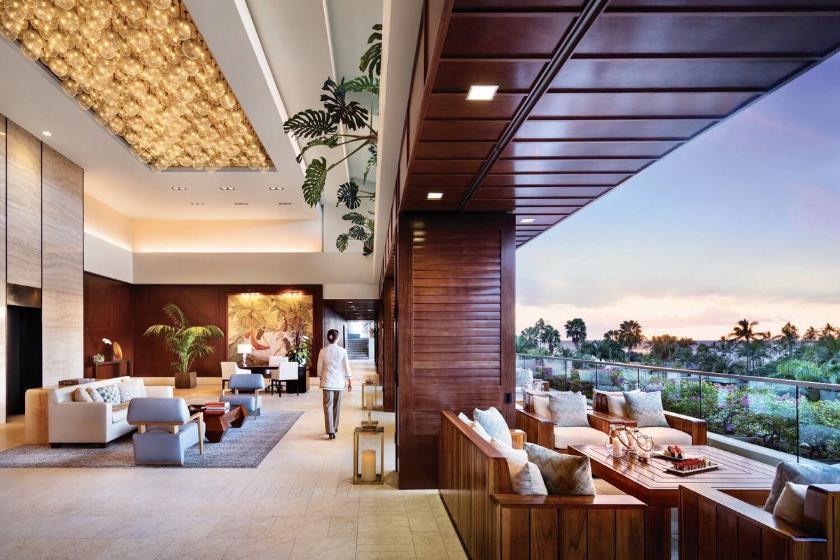 Splendor, elegance, and style await you at @TrumpWaikiki, the only Forbes Travel Guide Five-Star Hotel on the island of Oahu.🌺 https://t.co/rr8sCSH5rj https://t.co/zeeNgpcH5U