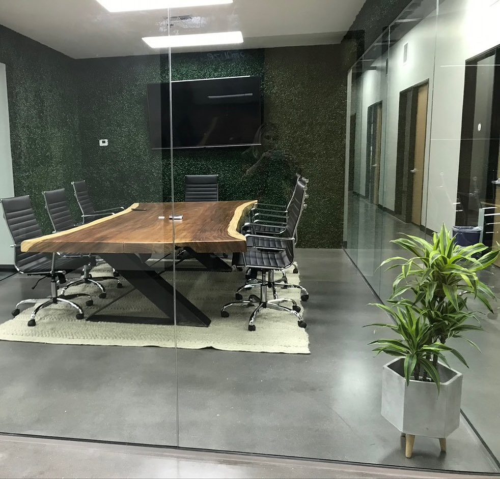 AZ CoWork tweet media