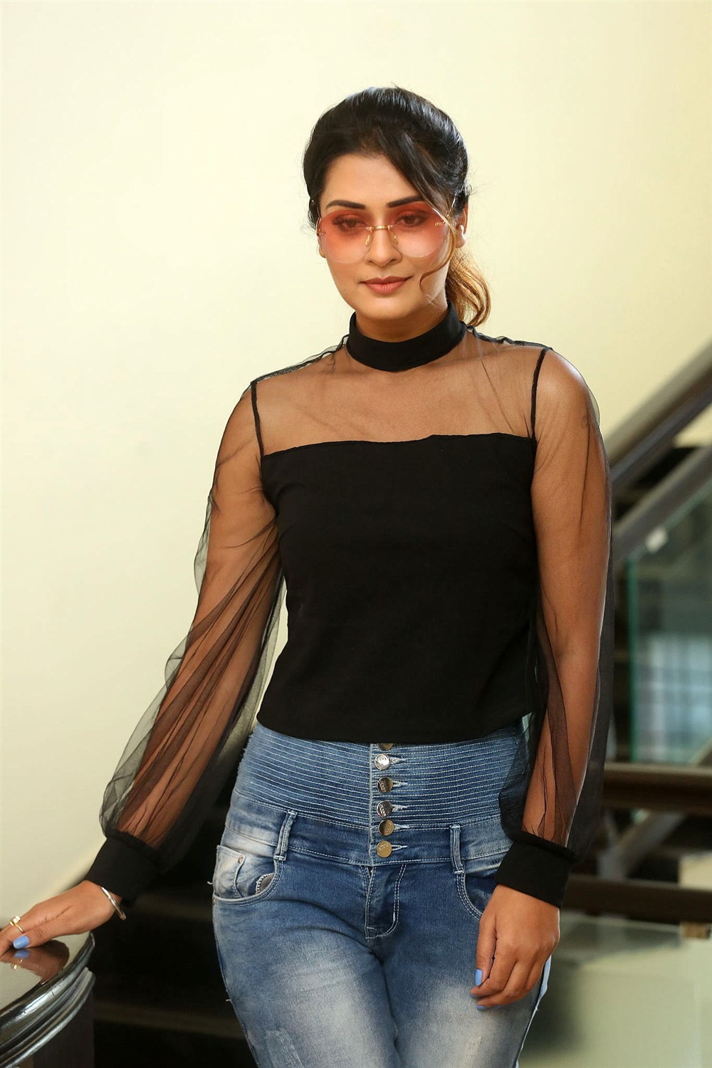 Eg7o7bUVkAE_uDM?format=jpg&name=large