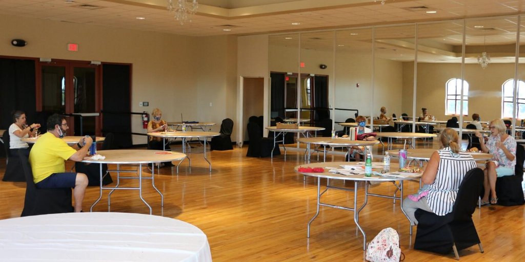 ManateePAC's tweet image. Today we hosted the final meeting of Aspirations to Actions sponsored by the @ThePattersonFdn.  Thank you to the Patterson Foundation for your support and introducing us to the thoughts and vision of Richard Harwood and his book Stepping Forward.