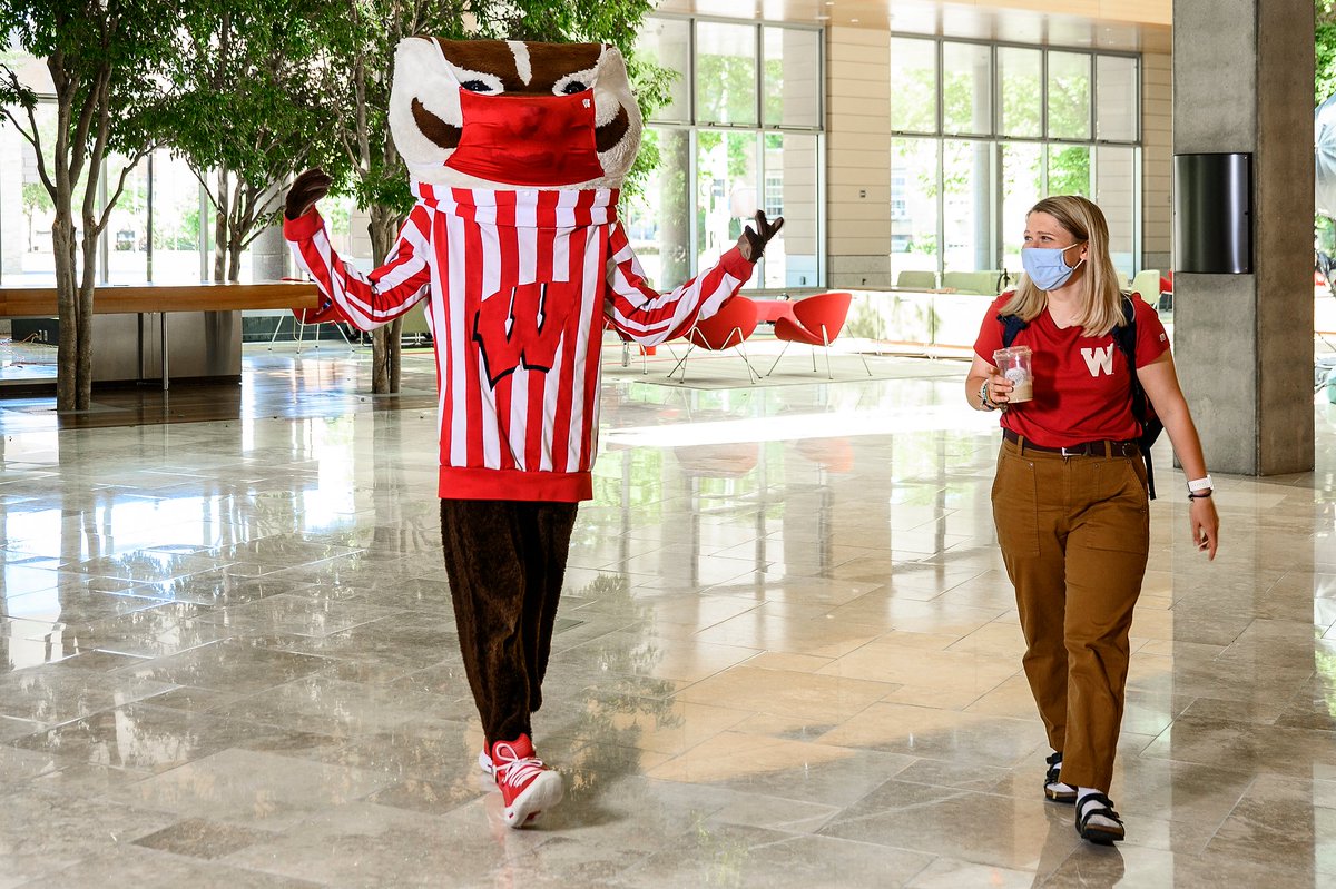 UWMadison's tweet photo. Masks don't just protect you and others around you — they can look great, too, and let you make a visual statement.

Show us your first-day-of-school look with your mask and tag #MaskUpUW 

https://t.co/Hmgf2RUfWI https://t.co/BXx57D9Eeg