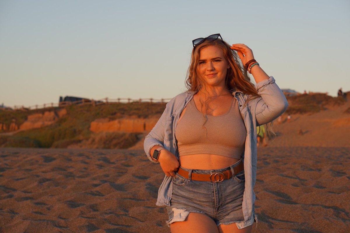 queenjulesss's tweet photo. For the ones that didn’t make it on the gram 📸🌊 https://t.co/V9hEjJsjiV