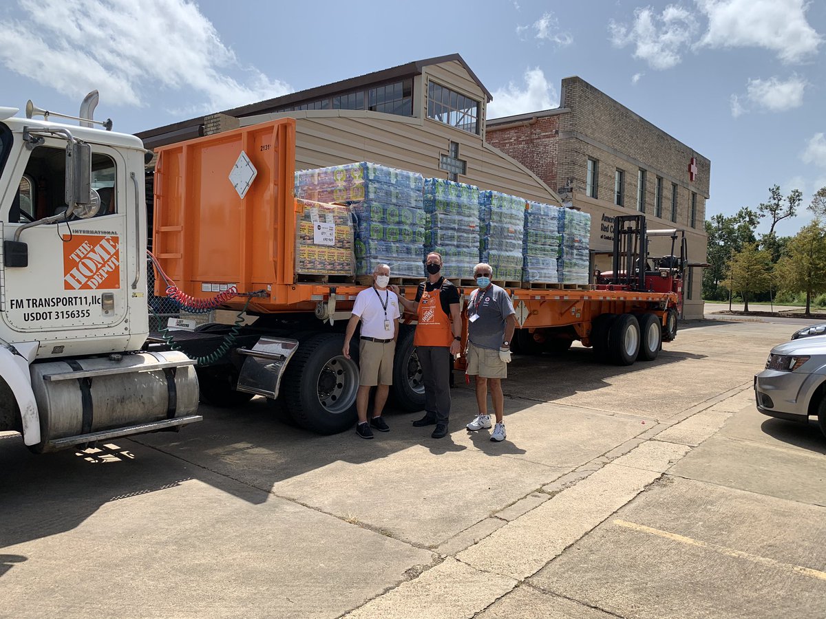 The Home Depot 0374 tweet media