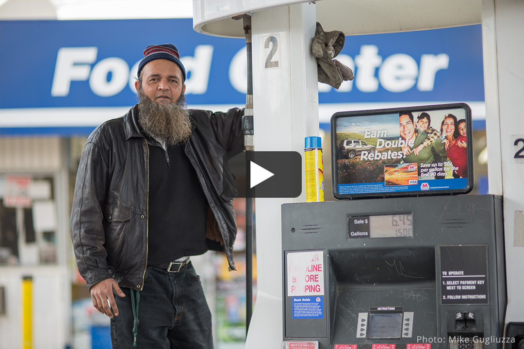 Gage Park is now ethnically diverse. Several organizations formed to ease the racial tensions. Thanks to these efforts, Gage Park has found greater unity. But only the love of Christ can bring true unity. Watch and pray here: prayercast.com/gage-park.html