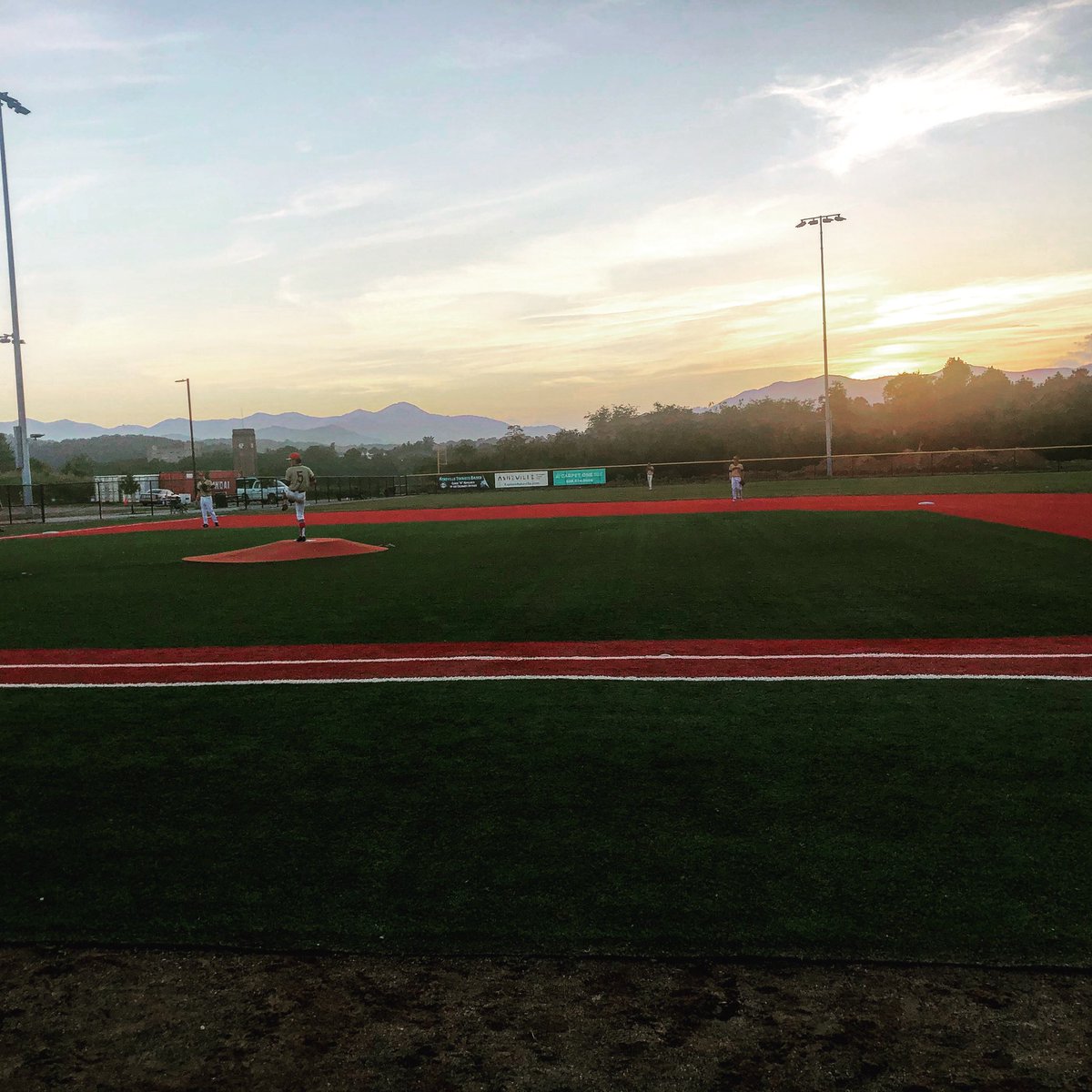 352NSProspects's tweet image. Its hard to beat views like this.  Final scrimmage before our Fall Season begins with @DynamicBaseball #NextLevelAthletics #PlayLocal #BaseballViews