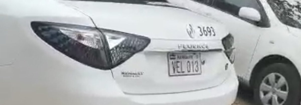 rogonzalezayala's tweet photo. Hola @itaipuparaguay quisiera comentarte que hoy, 2 de Septiembre de 2020z Un personal tuyo, que dirige un Renault Fluence. Chapa VEL 013, móvil número 3693, atropelló un pequeño perrito y se dió a la fuga. Favor RT! Hasta llegar al responsable. https://t.co/wL08q1HQhz