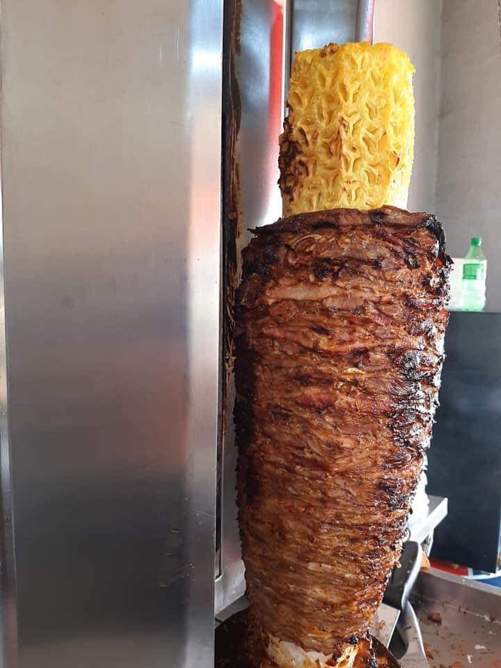 Arandas_Jal's tweet image. ¿Cuáles son los mejores tacos de Arandas? 🧐 Pregunta difícil 😋😋