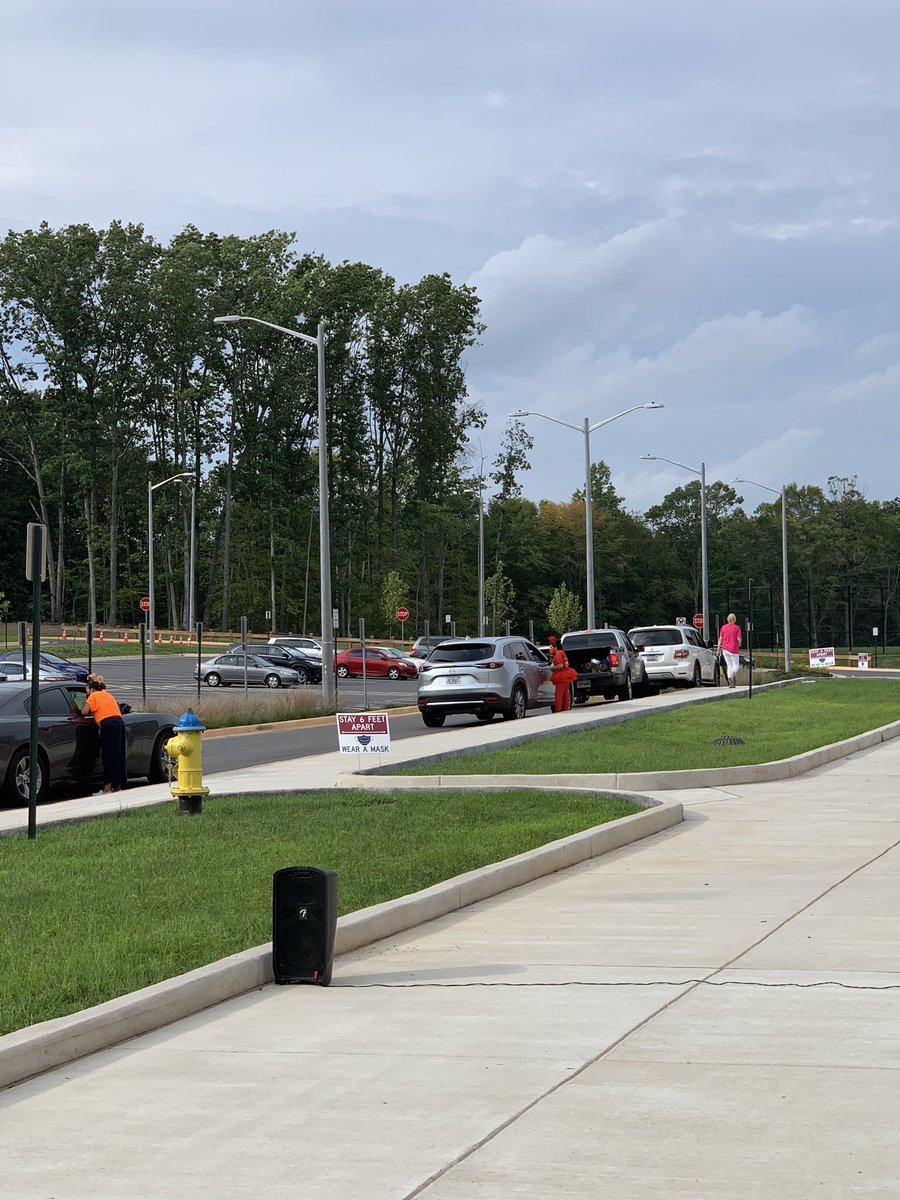 greg_machi's tweet photo. This afternoon, we had our first distribution of workbooks and materials and many of our new Bears spun our House Wheel.  We had so much fun at “#BearNation!” We will do it again tomorrow from 2-6!  @AnneEMoncureES @SCPSchools https://t.co/dseeu2AVB4