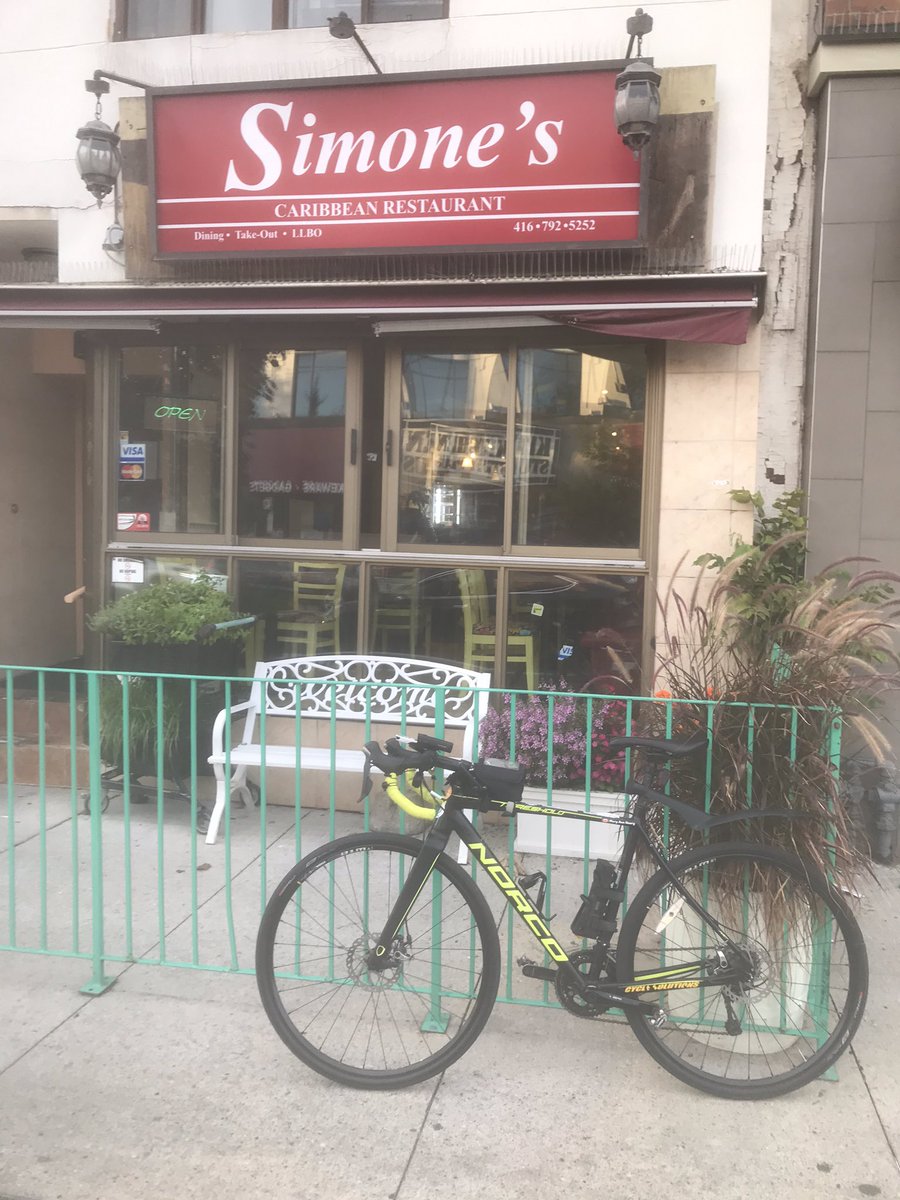 32Spokes's tweet image. Dinner of jerk chicken at Simone’s Caribbean followed by honey balls at Athena Bakery on #DestinationDanforth @GreekTownBIA, all easy peasy by bike now, so good! #bikelocalshoplocal
