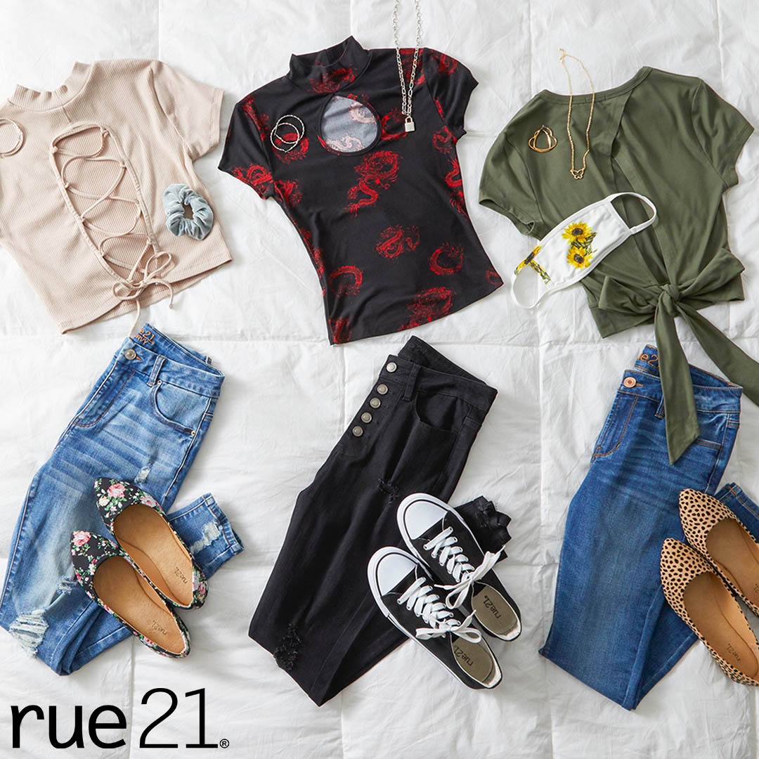 GovernorsSqMall's tweet photo. Buy on get one 50% off Jeans and Graphic Tees! Find the perfect pair this #LaborDayWeekend @rue21 https://t.co/OosvZRxMnm