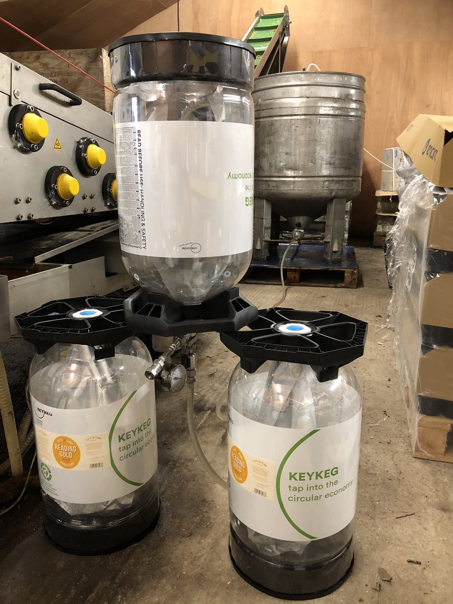 tuttsclumpcider's tweet image. More @KeyKeg filling this afternoon #ReadingGold 😊 #propercider