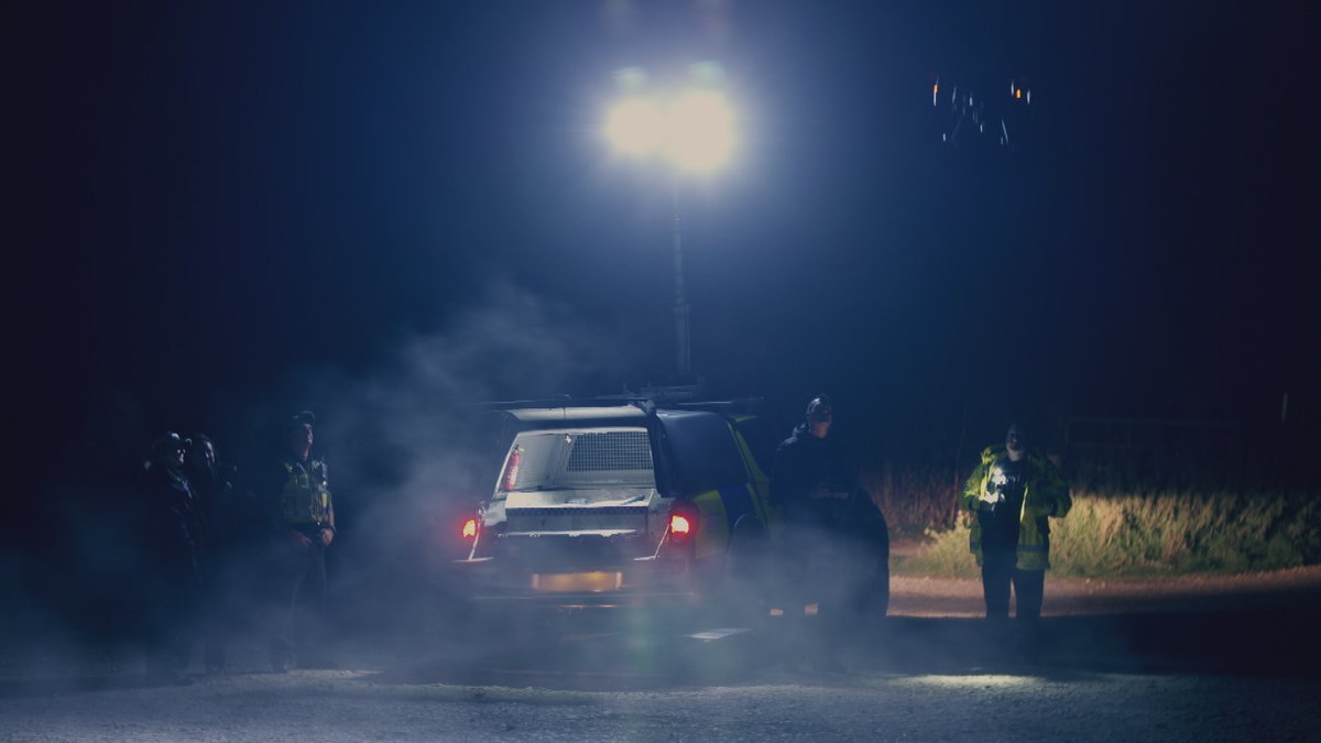 Glos_Police's tweet image. That’s a wrap! We're so proud to feature in @BBCOne's #ReportedMissing. Missing person investigations are a big part of policing here in #Gloucestershire and we hope the series has demonstrated our continued commitment to safeguarding the most vulnerable in our county.