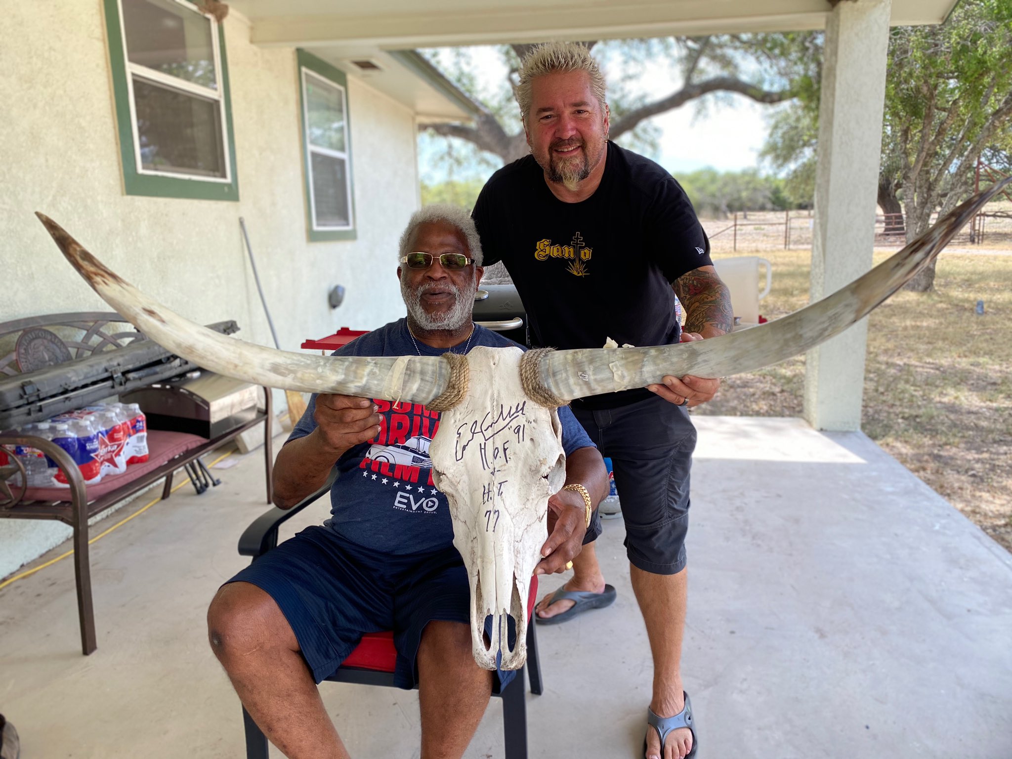 Eg8F_iAXsAMTjBR?format=jpg&name=large