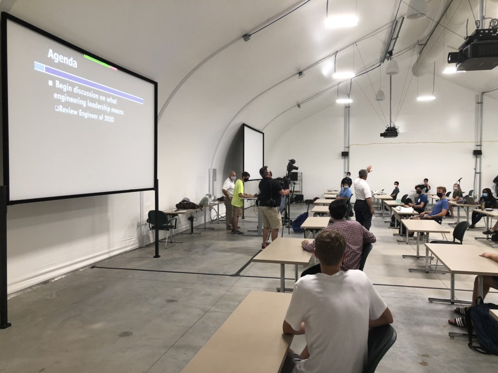brittanybritto's tweet photo. Sneak peek from a class taking place in one of @RiceUniversity’s outdoor semi permanent classrooms. 2 students are learning from home, 23 in-person.

Social distancing &amp; masks ✅
AC (a must in Houston) ✅ https://t.co/9cGPwbXiDv