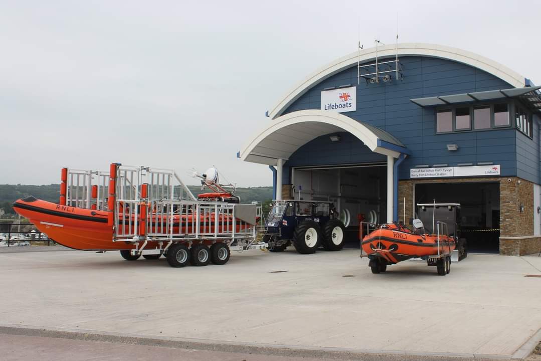 BurryPortRNLI tweet picture