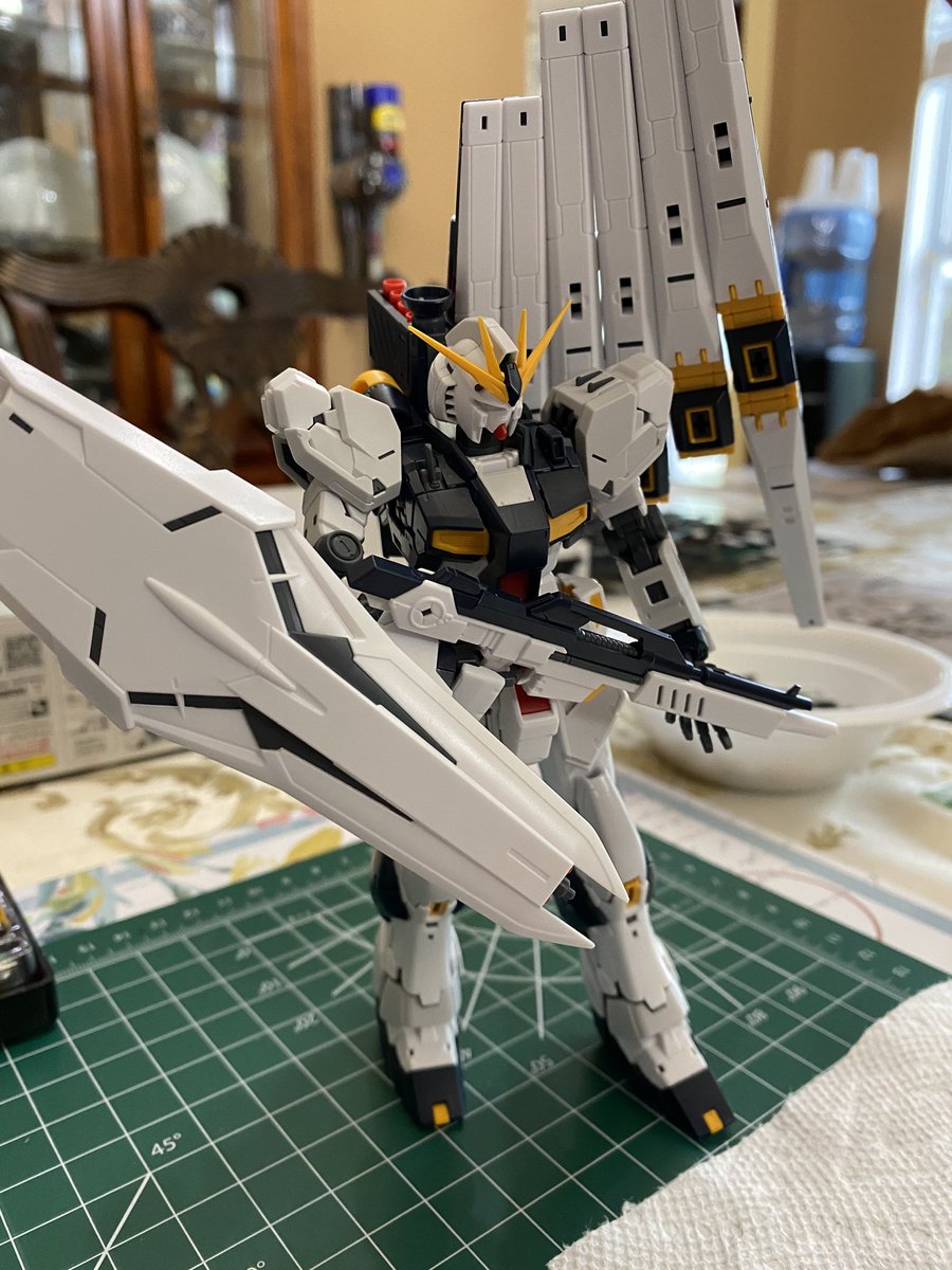 BeRyder's tweet image. finished my second ever build of an RG Nu Gundam