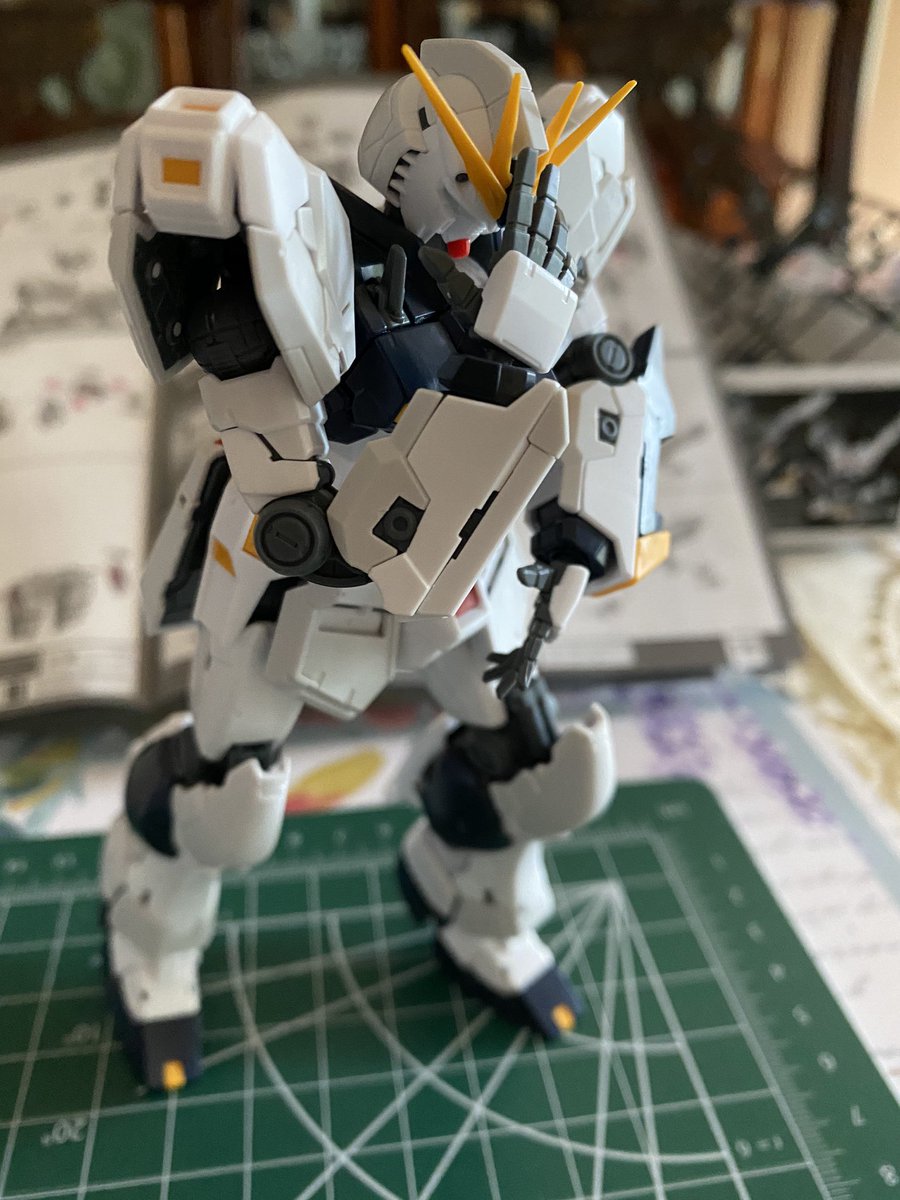 BeRyder's tweet image. finished my second ever build of an RG Nu Gundam