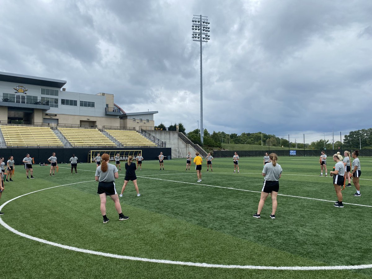 NKUNorseSB's tweet photo. Huge shoutout to Coach Sarah for socially distanced conditioning!! 🖤💛🥎 #NorseUp @SarahhhCrosby https://t.co/HbV5veY2Id