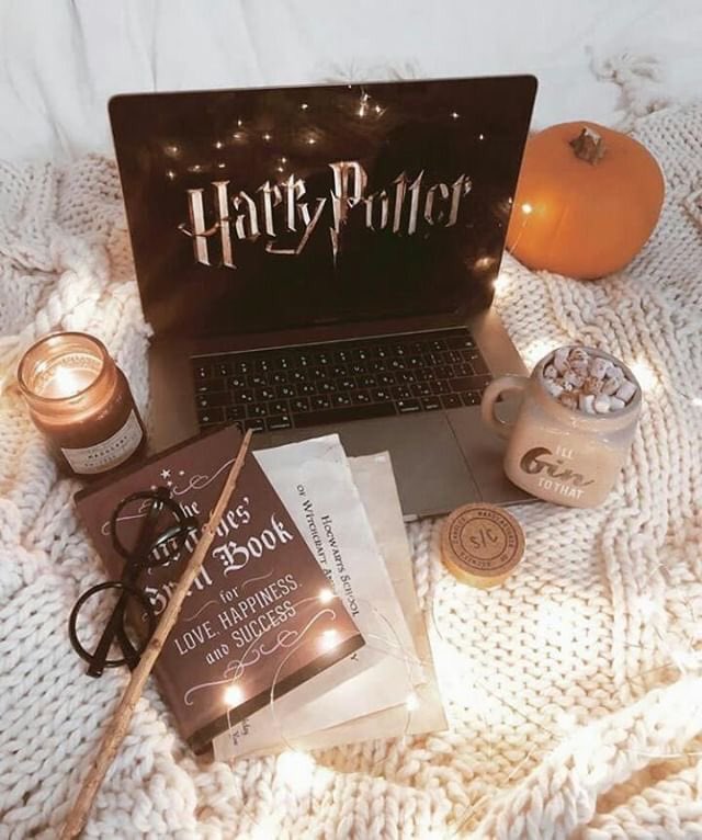 itsnadialouise_'s tweet photo. mentally i am here https://t.co/blP5fqIsJQ
