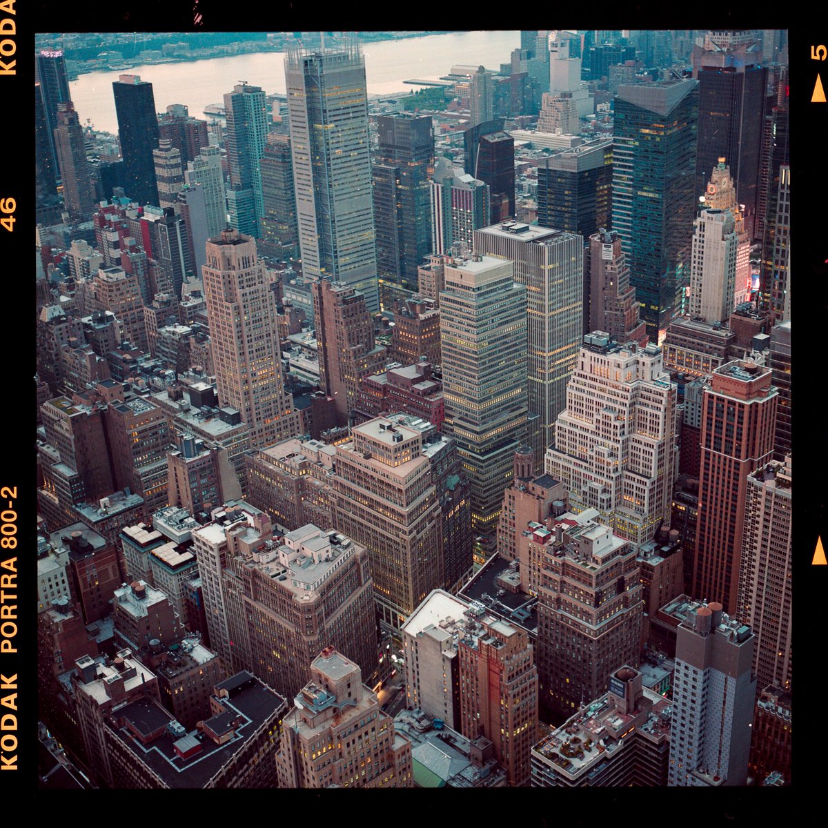 dave_krugman's tweet photo. New York City on Porta 800 https://t.co/o52zUv1PYJ