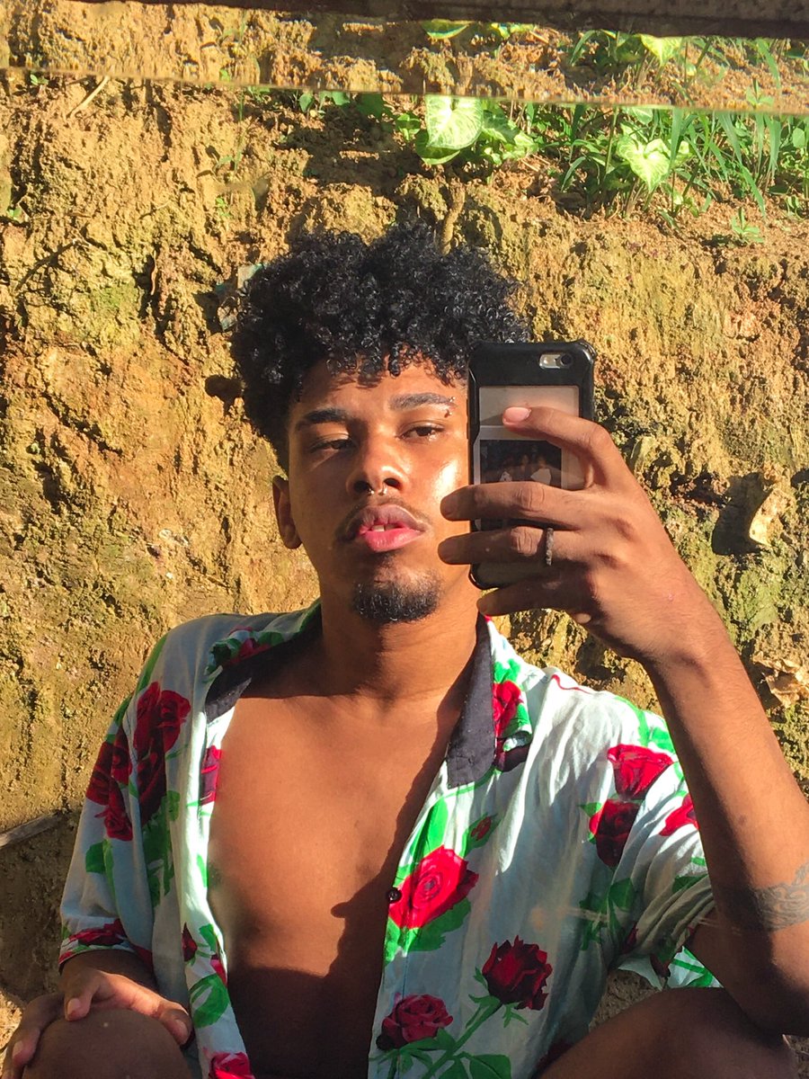 RonaldGomesEdu2's tweet image. 😜🔛
#LGBTQnaoTemPaz