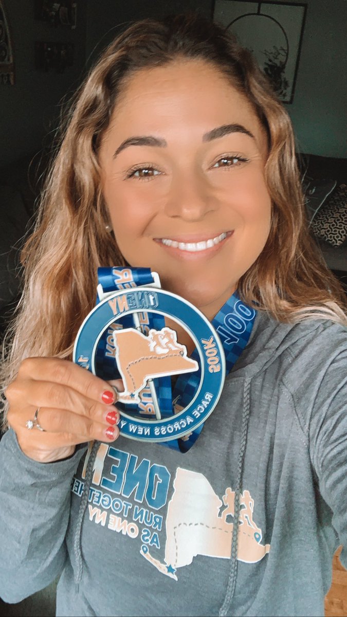 I completed the 500K this summer! Next up- the Fall Challenge! <a href="/FleetFeetSYR/">Fleet Feet Syracuse</a> 🍁 #onenychallenge #runhappy