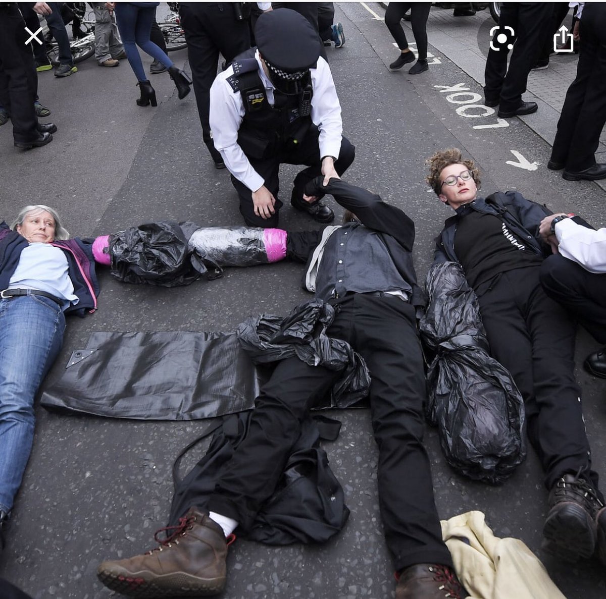 cornwall70001's tweet image. BREAKING: An Extinction Rebellion protestor collapsed and had to be revived today after his parents rang him to tell him they’d found him a job. Our thoughts are with him at this difficult time.