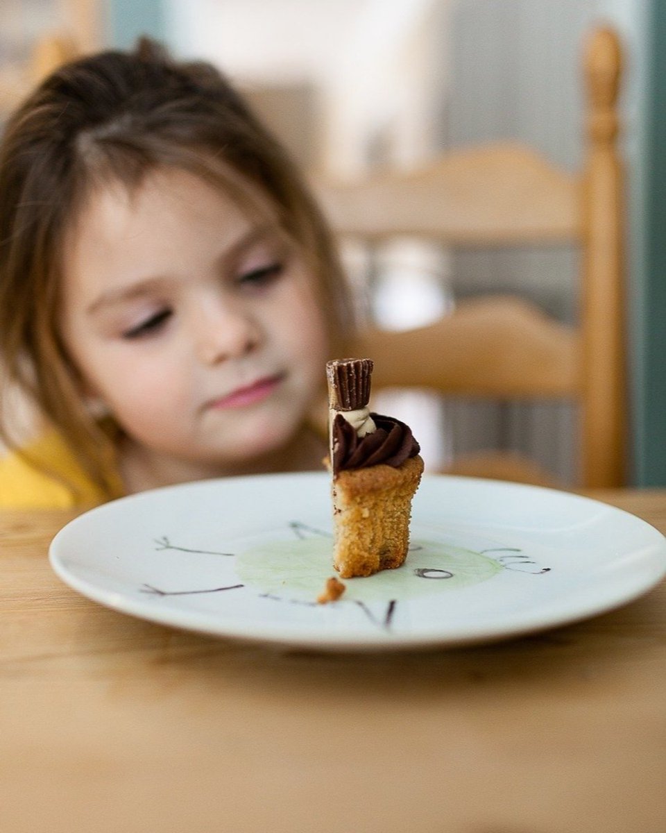 Bet you can't eat just half!!  🤔😋