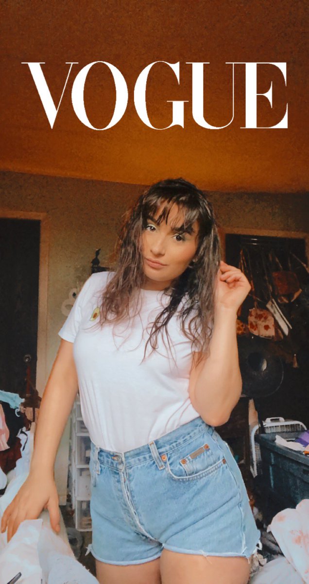 HasselChloe's tweet image. 